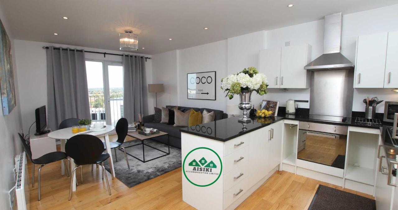 Aisiki At Clarendon Lofts, 2 Bedrooms And 2 Bathrooms Flat,king Or Twin Beds, With Free Wifi And Free Parking * Watford (Hertfordshire)