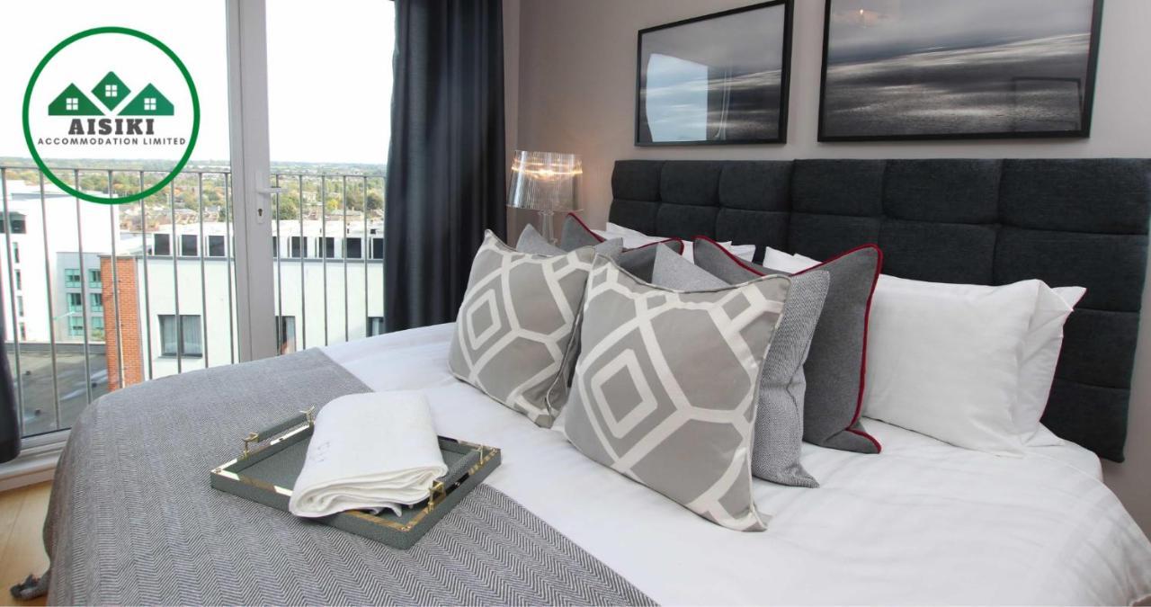 Apartment Aisiki At Clarendon Lofts, 2 Bedrooms And 2 Bathrooms Flat,king Or Twin Beds, With Free Wifi And Free Parking *