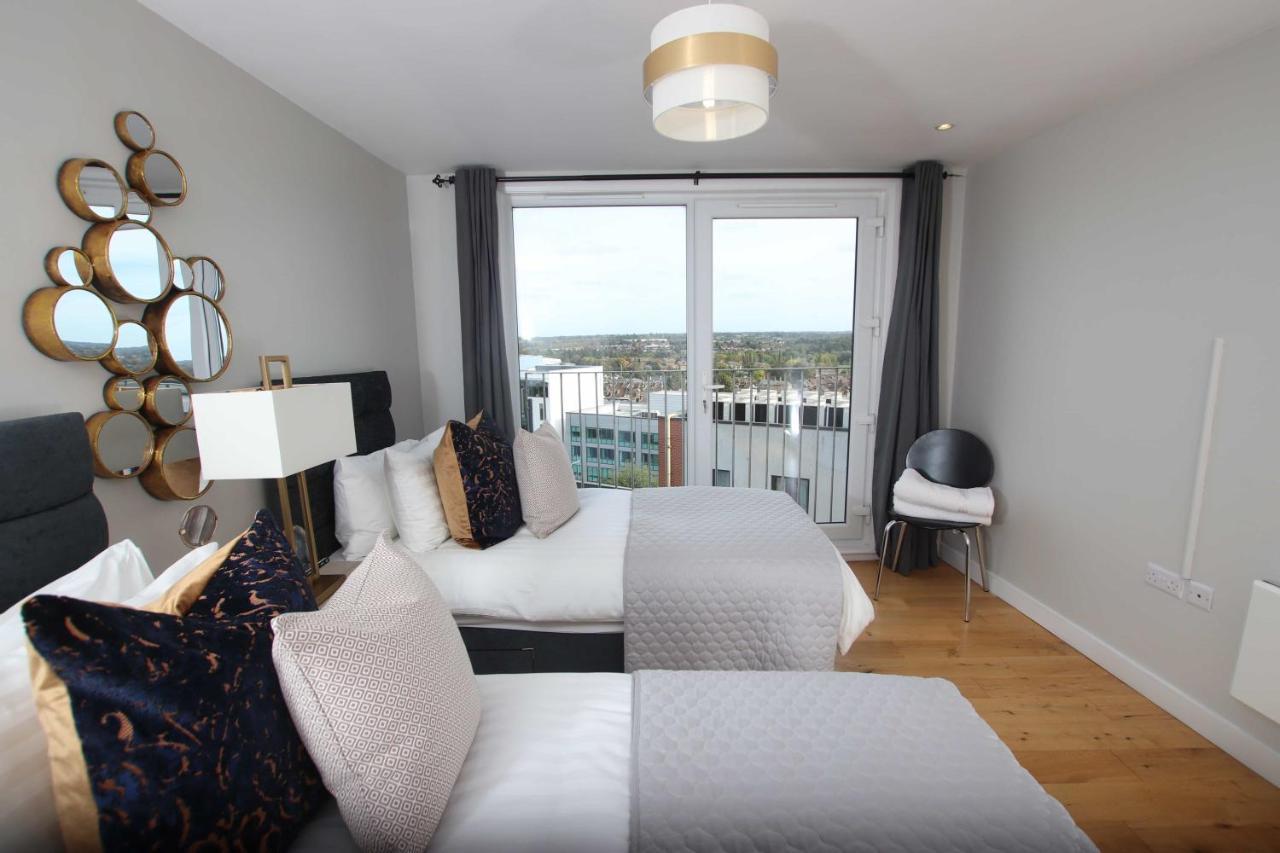 Aisiki At Clarendon Lofts, 2 Bedrooms And 2 Bathrooms Flat,king Or Twin Beds, With Free Wifi And Free Parking Apartment *