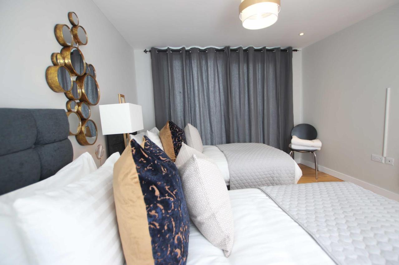 Aisiki At Clarendon Lofts, 2 Bedrooms And 2 Bathrooms Flat,king Or Twin Beds, With Free Wifi And Free Parking Apartment *